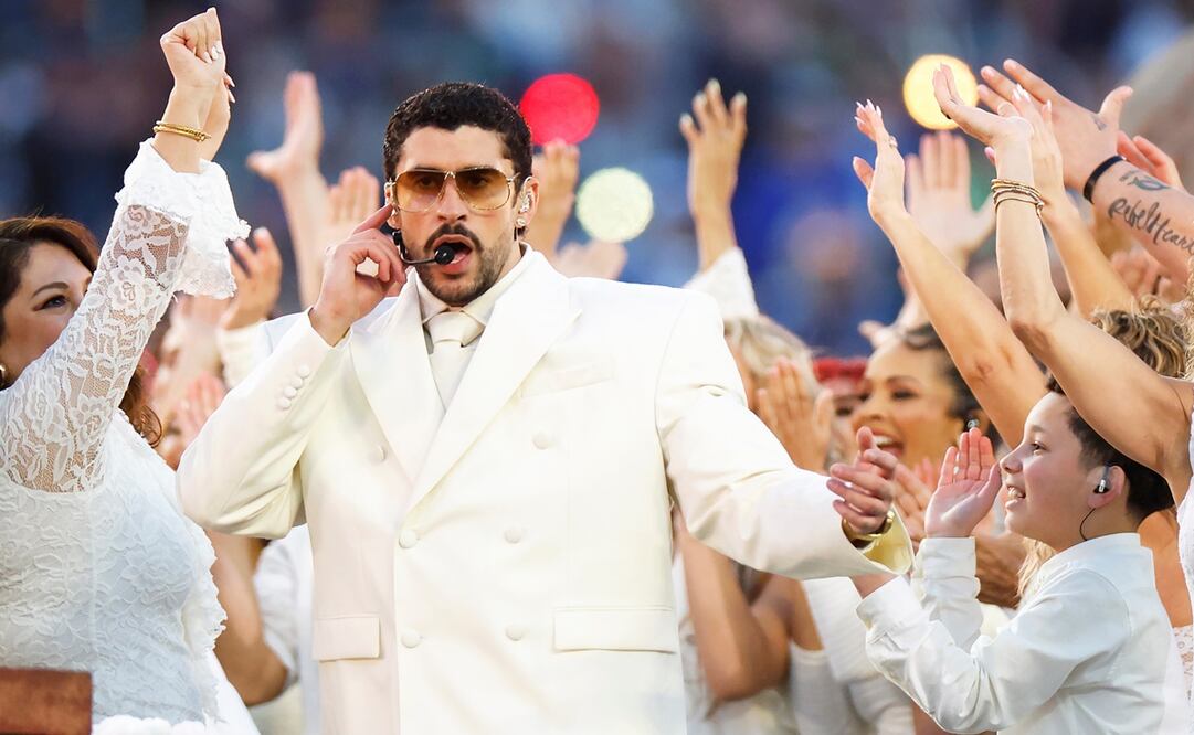 Bad Bunny dio un show en el que homenajeó a la cultura latina. Foto: AP.