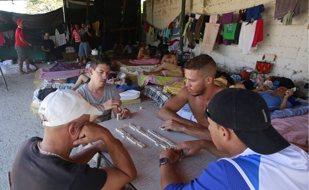 Costa Rica pidió ayuda a los países de la región para que los ocho mil migrantes pudieran pasar por Centroamérica para llegar a EU, luego de que Nicaragua cerró su frontera a los cubanos (Foto: Xinhu