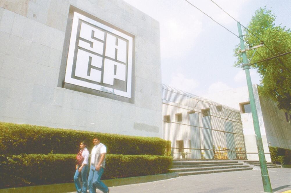 Traspaso. Hacienda recibió una alerta por el depósito de 150 millones de dólares a la cuenta de la universidad estatal. La transferencia se hizo desde Suiza.