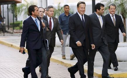 Presidente de Panamá inicia reunión por Panama Papers