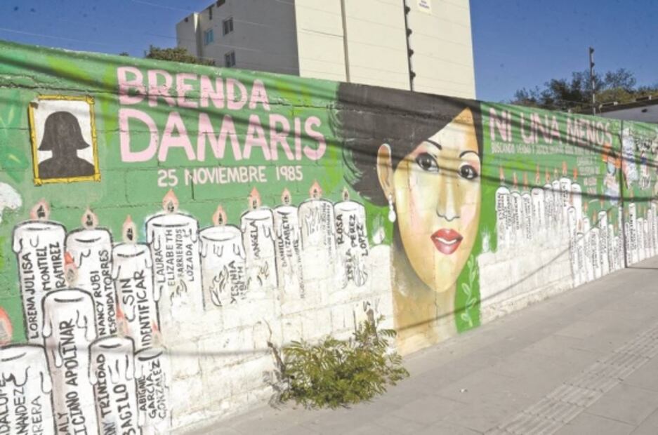 Borran mural feminista en Nuevo León con propaganda de elecciones