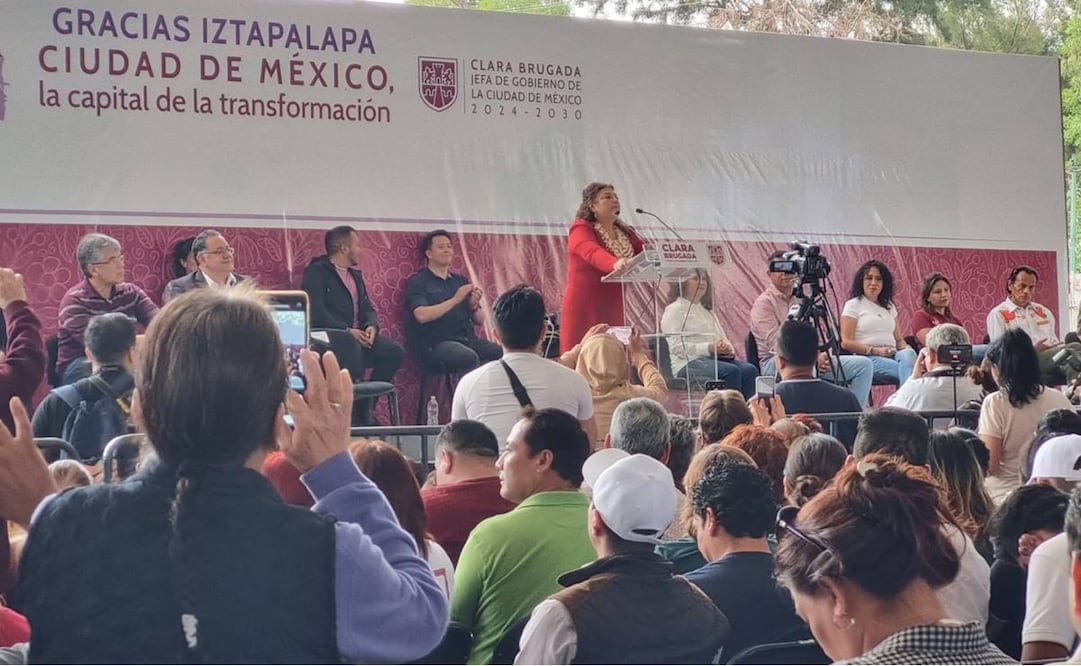 Como parte de su gira de agradecimiento, Brugada Molina encabezó un mitin en la Macroplaza de Iztapalapa. Foto: Especial