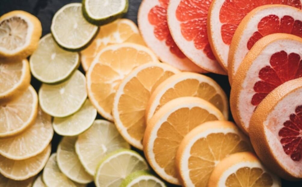 Esto es lo que pasa si dejas de comer naranjas y limones