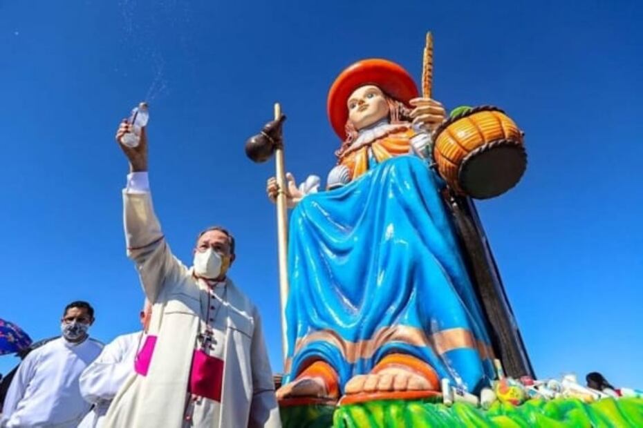 Bendicen al Santo Niño de Atocha gigante en Fresnillo, Zacatecas