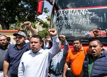 Sale de Oaxaca caravana de la CNTE con dirección a la CDMX