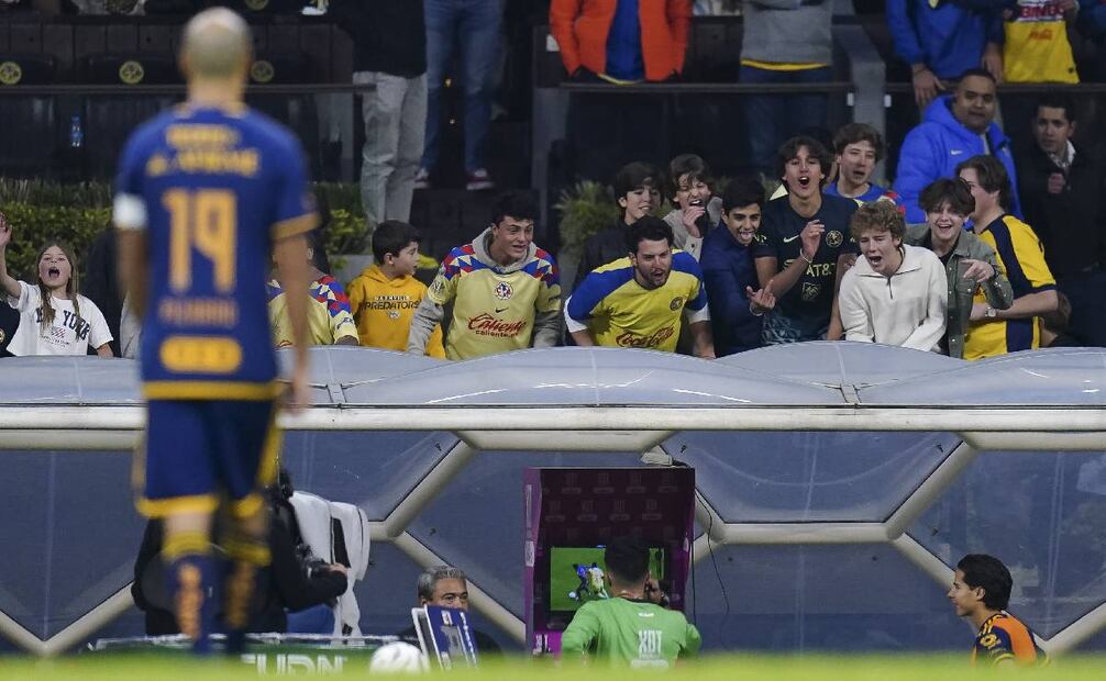 Las decisiones que se han tomado en el VAR no terminan por convencer a los aficionados. Foto: Imago7
