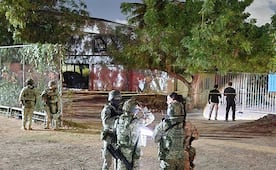 Balean a joven en cancha deportiva de un fraccionamiento en Culiacán; autoridades investigan el ataque