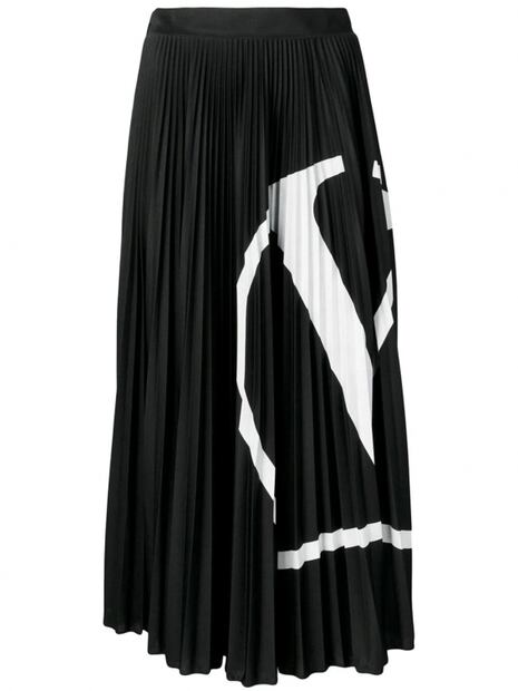 Esto cuesta la lujosa falda y playera Valentino de Inés Gómez Mont