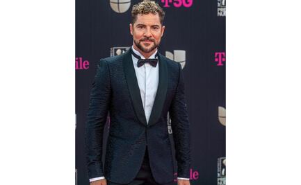 Premio Lo Nuestro: Lanzan estrellas mensajes sociales y de paz