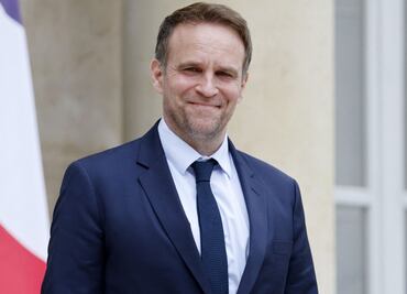 Francia alista su reacción a los aranceles de Trump; anuncia reunión extraordinaria para evaluar impactos