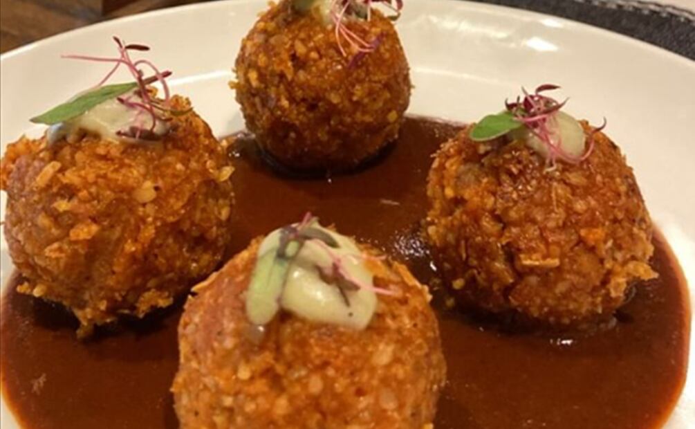 Guzina Oaxaca, menú de día de muertos. Foto: @guzinaoaxaca