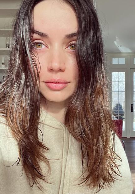 La actriz Ana de Armas rompe el silencio sobre su relación con Tom Cruise. Foto. Instagram.
