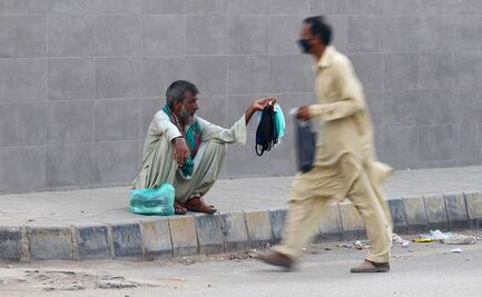 Encarcelan y torturan a periodistas por exhibir zona insalubre en Pakistán 