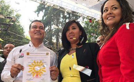Juan Zepeda se registra como precandidato del PRD a gubernatura de Edomex 