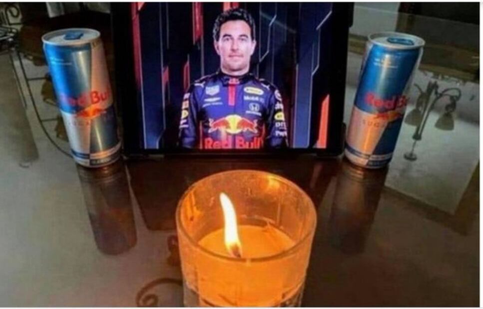 Los memes tunden a Checo Pérez