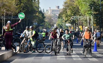 Participan 80 mil ciclistas, patinadores y corredores en primer ciclotón del año