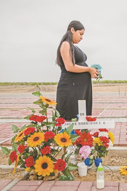 Iba a un ultrasonido con su esposa y termina baleado y asesinado; familia culpa a militares