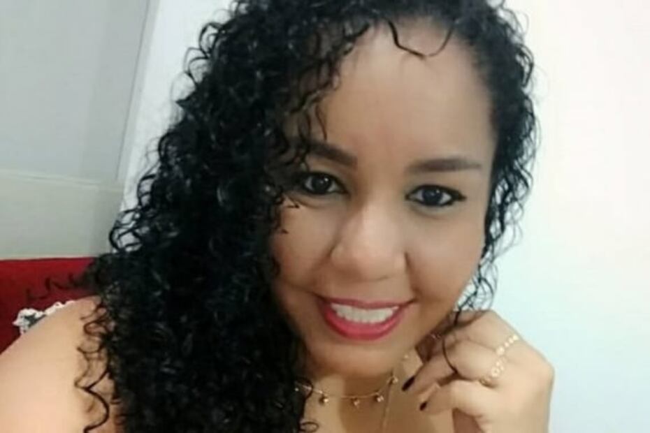 Mujer muere tras teñirse el pelo