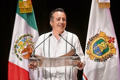 Cuitláhuac García “le jala la cola al tigre universitario”