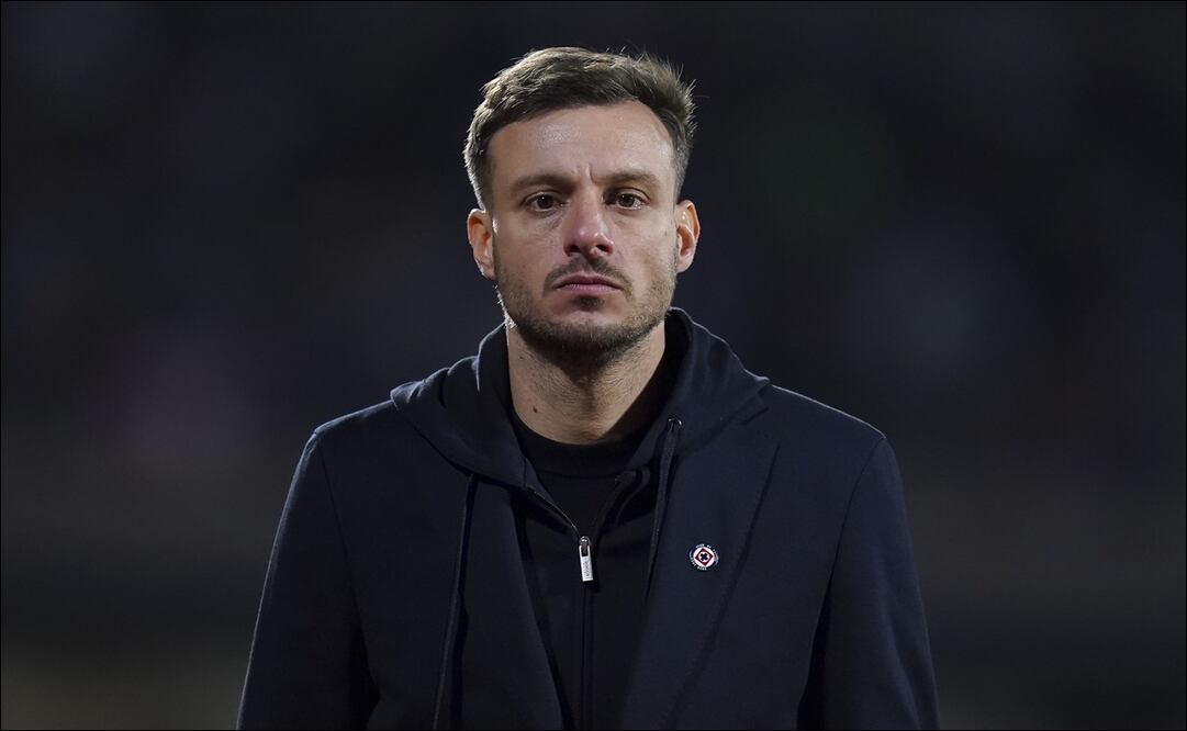 Cruz Azul dio su versión acerca del caso de Martín Anselmi con Porto, evitó revelar cantidades y estableció fecha límite de pago / FOTO: Imago7