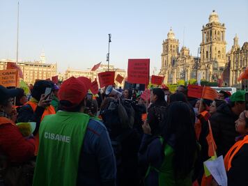 Familias protestan contra recorte presupuestal al CISAME