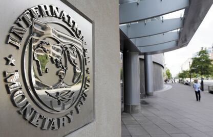 México baja deuda o se estancará, alerta FMI