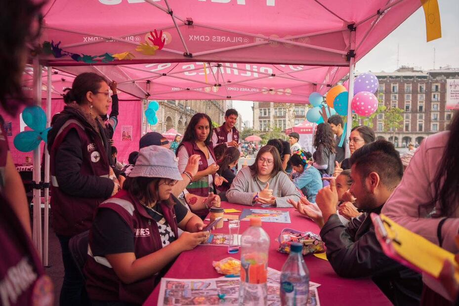 La primera jornada del Zócalo de las Ciencias será amenizada por la banda de rock Mr. Gato y Los del Callejón. Foto: Gobierno de México