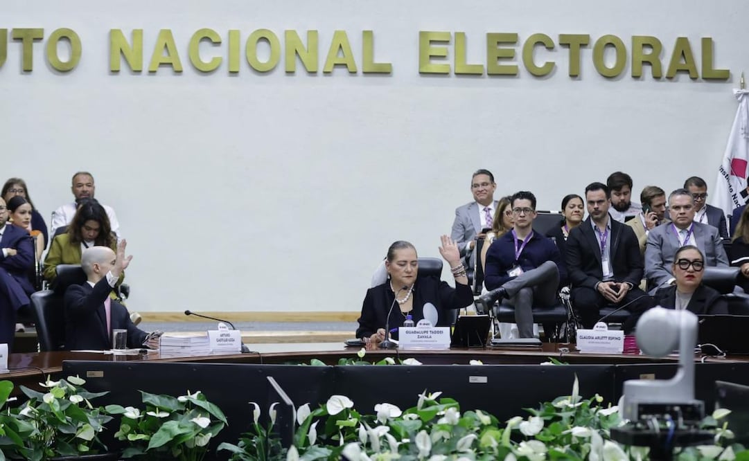 El Consejo General del INE decidió sancionar acciones irregulares del partido guinda en los comicios de 2024. Foto: Archivo EL UNIVERSAL