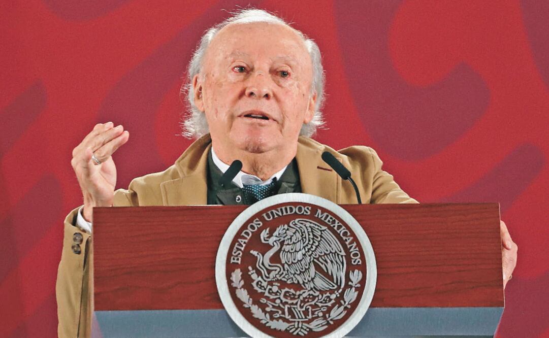 Environment Minister Víctor Manuel Toledo made schooling claims on video - Photo: Berenice Fregoso/EL UNIVERSAL