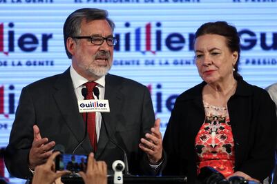 Candidato perdedor felicita a Piñera por triunfo en Chile