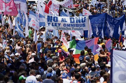 Milei encara huelga general por reformas