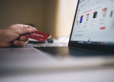 Alerta por fraudes en línea; Policía Cibernética advierte por compras del 10 de mayo