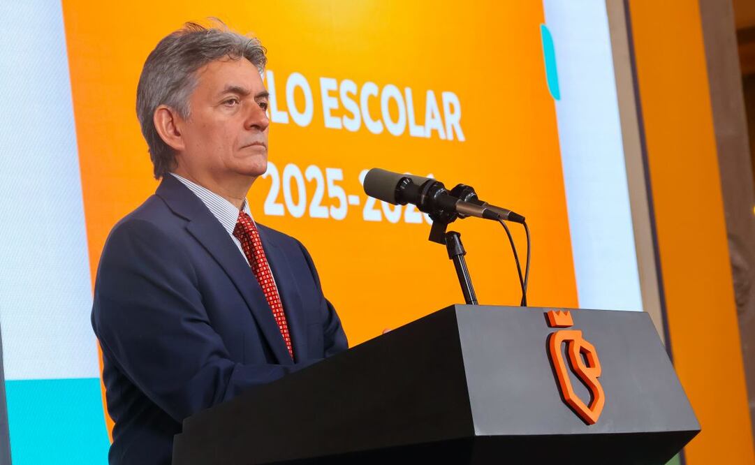 Juan Paura García, secretario de Educación de Nuevo León. Foto: Especial