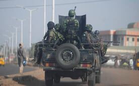 Nigeria desmantela red transnacional de narcotráfico y cierra laboratorio clandestino; hay 3 mexicanos entre los detenidos