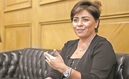 Banxico tiene autonomía, pero no significa “irse por la libre”: subgobernadora Irene Espinosa