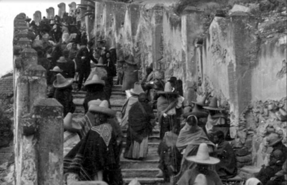 A rezar, pero sobre todo a comer: el Día de la Virgen hace cien años
