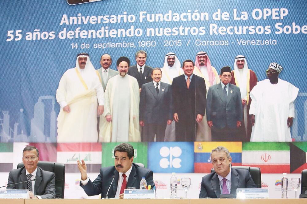 El presidente de Venezuela, Nicolás Maduro, durante una reunión por el 55 aniversario de la Organización de Países Exportadores de Petróleo (OPEP) (PALACIO DE MIRAFLORES. EFE)
