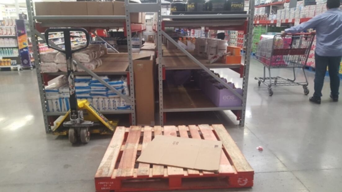 Se desatan compras de pánico en frontera de Tamaulipas