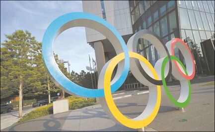 Artistas japoneses realizan exposición como protesta contra los Juegos Olímpicos