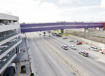 Habitantes bloquean accesos a Aeropuerto de Tijuana; exigen audiencia para resolver conflicto territorial