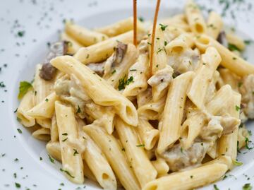 Pasta, trufa y vino, el gran trío a la italiana