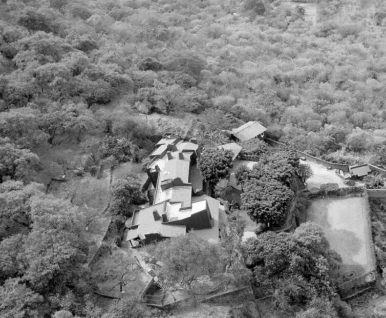 EL UNIVERSAL reveló en 2006 la mansión “napoleónica” de Napito