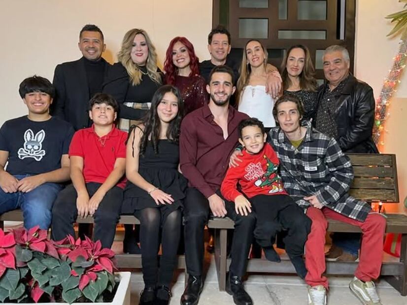 Yahir pasó la Noche Buena en su natal Hermosillo, Sonora, en compañía de toda su familia.
Foto: Instagram