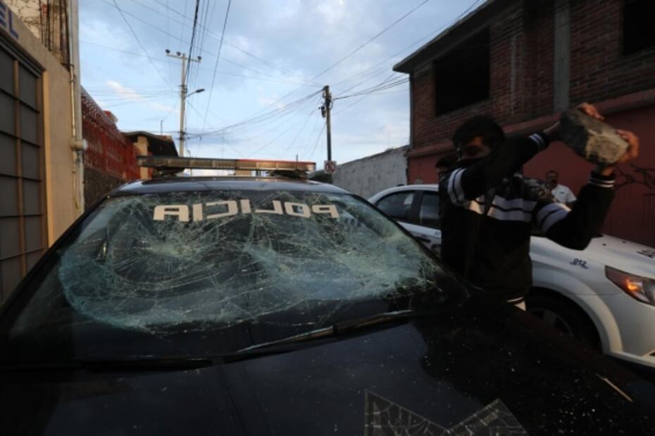 Habitantes vandalizan ayuntamiento de Ocoyoacac en protesta por la inseguridad