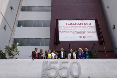 Martí Batres entrega multifamiliares en Tlalpan e Hipódromo Condesa; resultaron dañados por el sismo de 2017