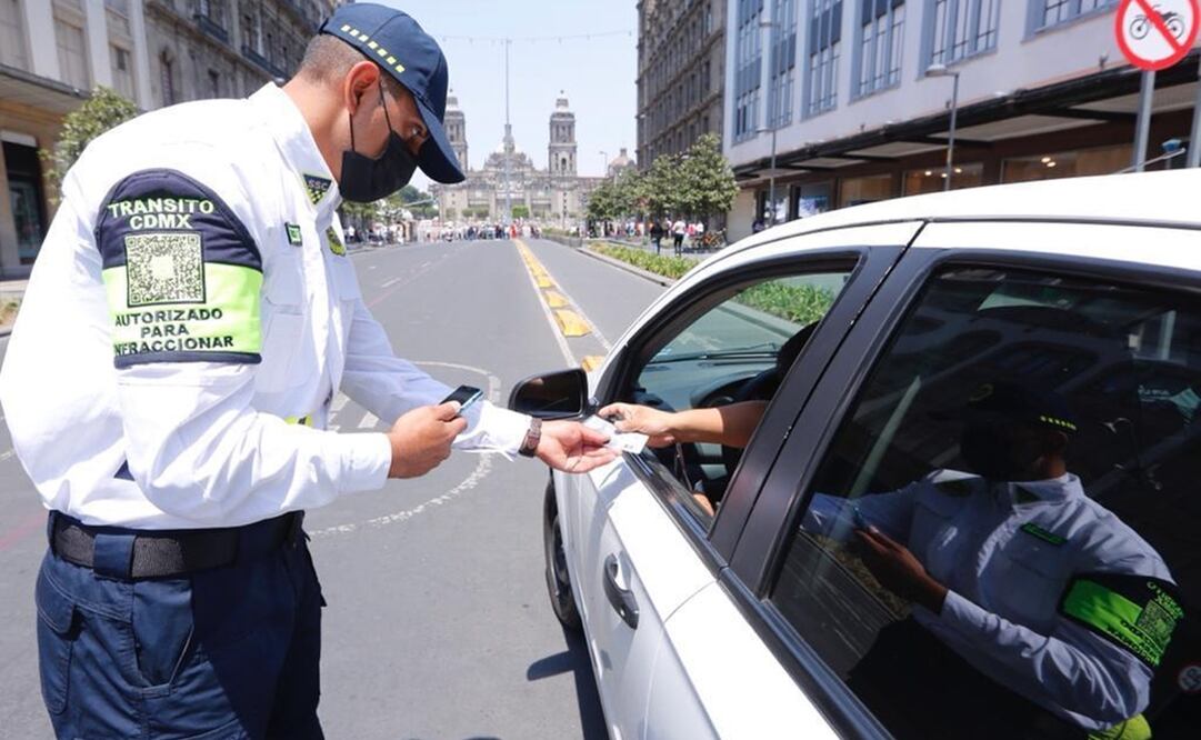 Infracción de tránsito. Foto: Especial