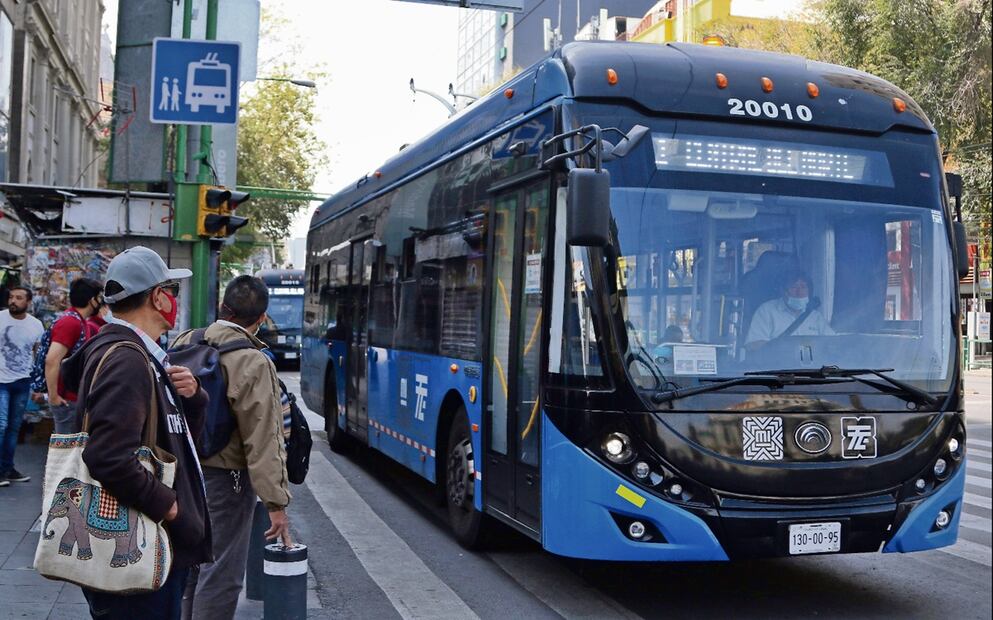 El STE es el encargado de operar los trolebuses y el Tren Ligero en la CDMX. Foto: archivo/EL UNIVERSAL