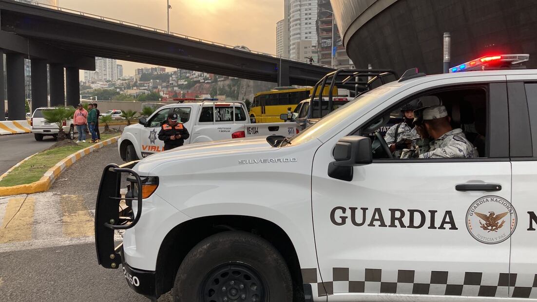 El ataque ocurrió cerca del puente de Vialidad de La Barranca, junto al Hospital Ángeles. Foto: Gaspar Betancourt/El Universal