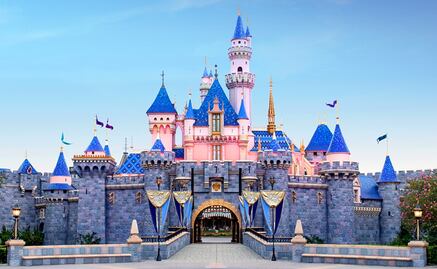 Disney ofrece trabajo a extranjeros en sus parques