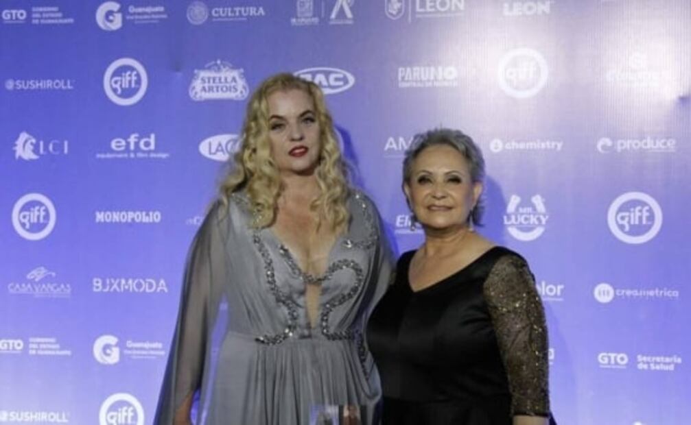 El Festival Internacional de Cine Guanajuato rinde homenaje a Adriana Barraza; Iñárritu la felicita 